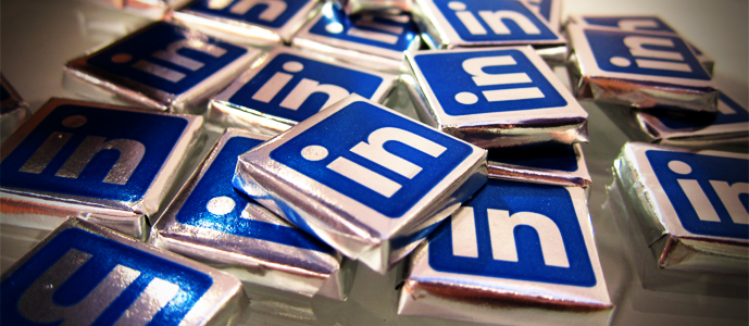 8 Crucial Linkedin Profile Tips for Your Job Hunt