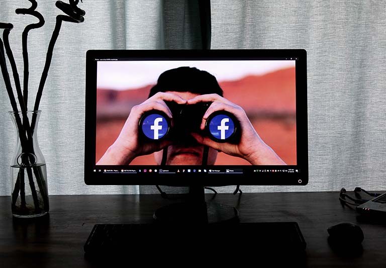 Facebook privacy, job search